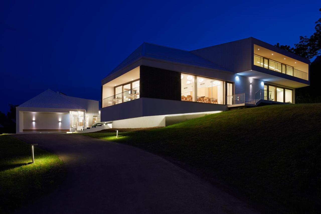 Farmhouse - Hohe Wand Hotel Stollhof Екстериор снимка
